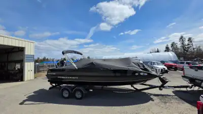 Mint condition 2022 princecraft Ventura 224 , has every option ,ready for fishing or play , two Bimi...