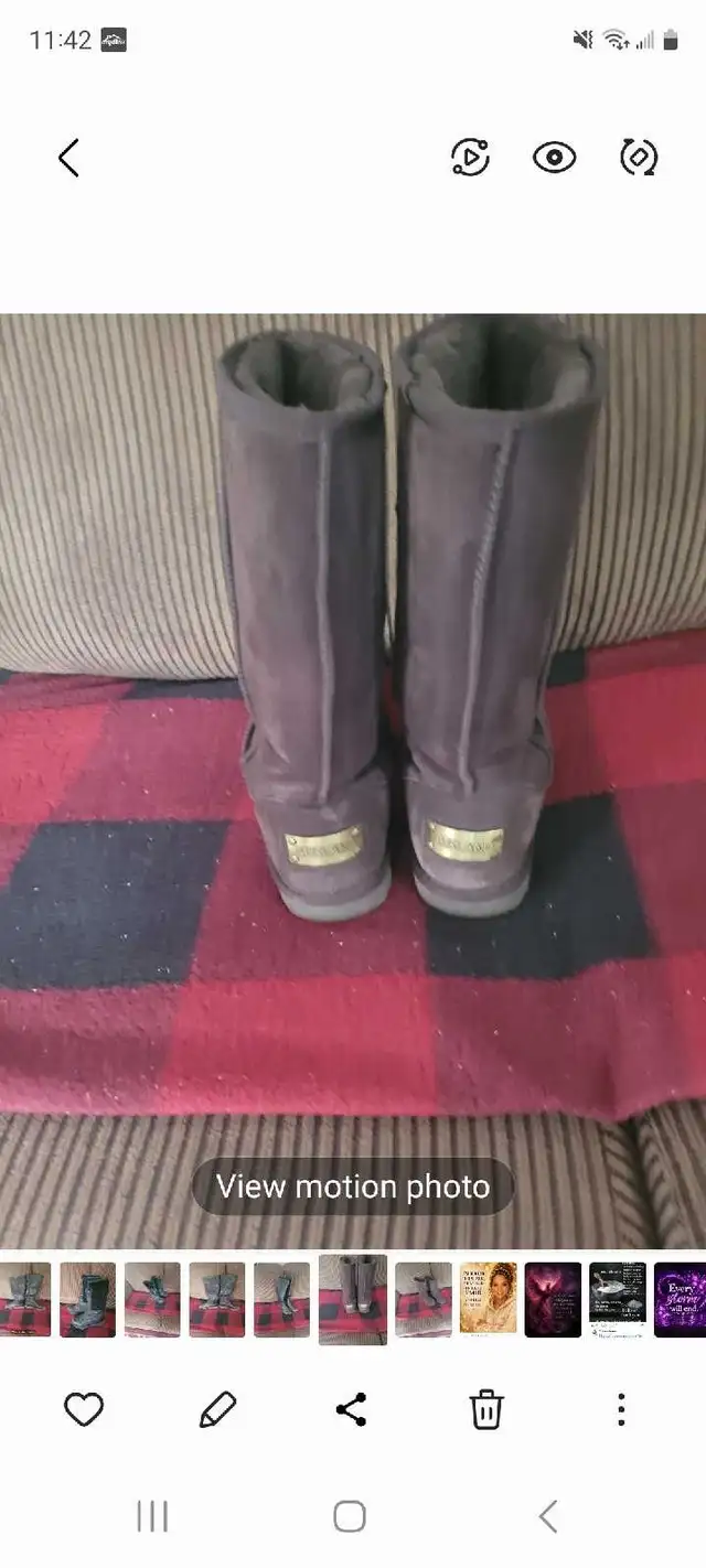 Bearpaw Winter Boots in Women's - Shoes in St. Albert - Image 3