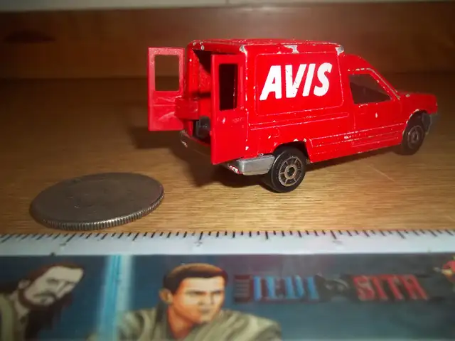 Majorette Renault Express in Toys & Games in City of Montréal - Image 6