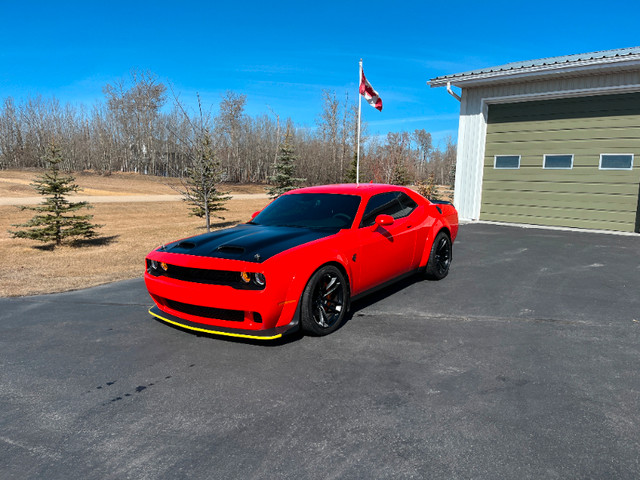 2022 Hellcat Widebody in Cars & Trucks in Strathcona County - Image 2