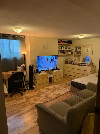 Fully Furnished 1 Bedroom for Rent in Kitsilano Looking for a clean, comfortable, and well-located p...