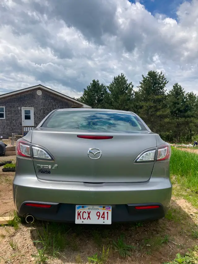 2010 Mazda 3 Sedan595518012124702724