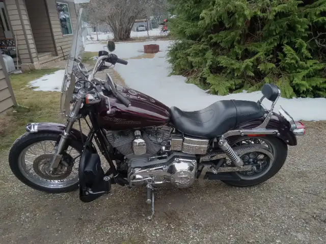 2005 Harley Davidson dyna superglide custom in Street, Cruisers & Choppers in Nelson - Image 3