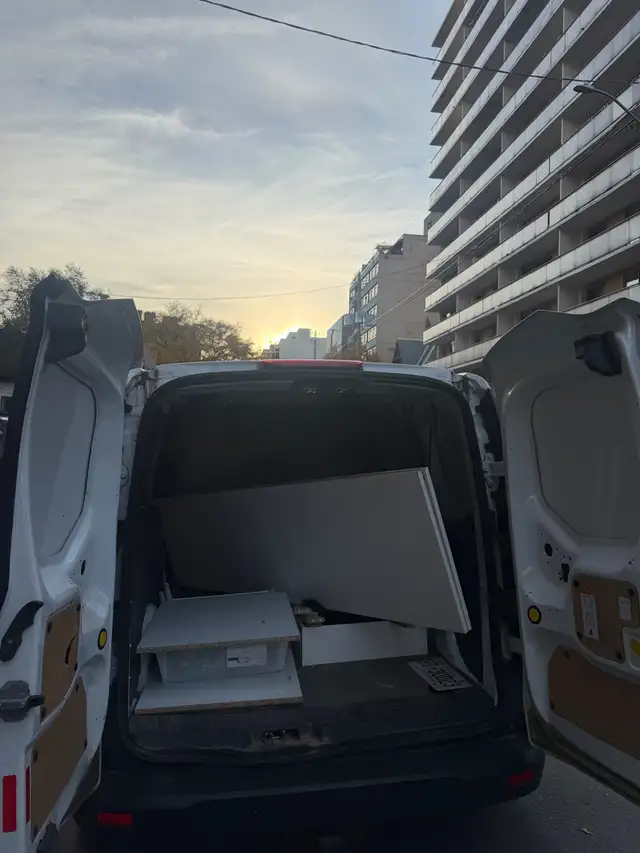 moving van601409066820577282