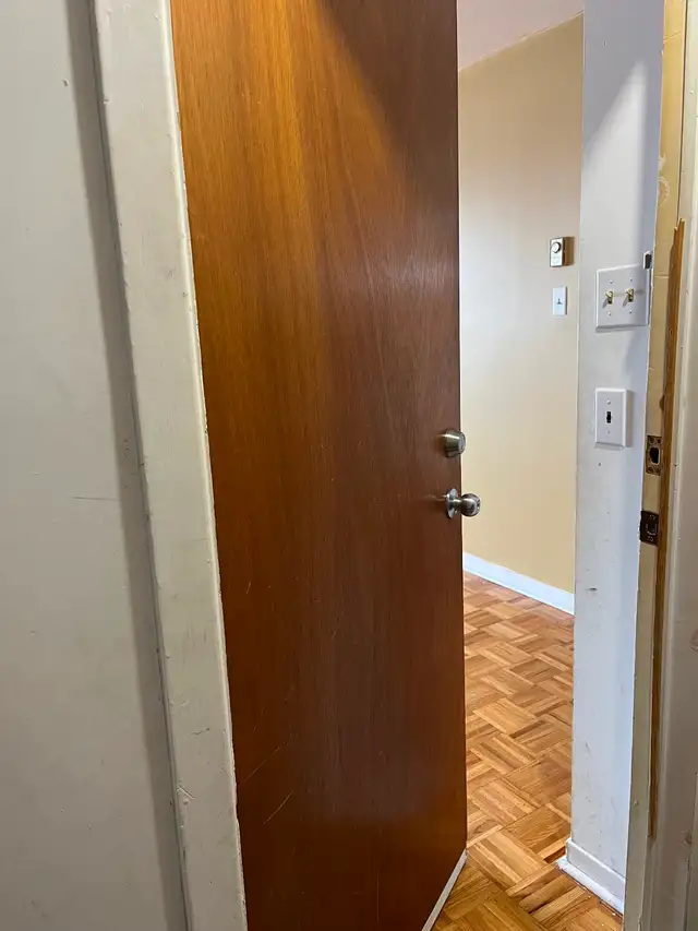 TRES GRAND 4 1/2 à louer à Vimont Laval