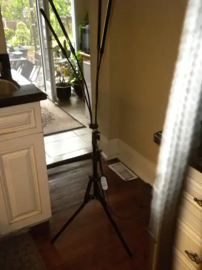 Unique photography/ accent tripod lamp, View more