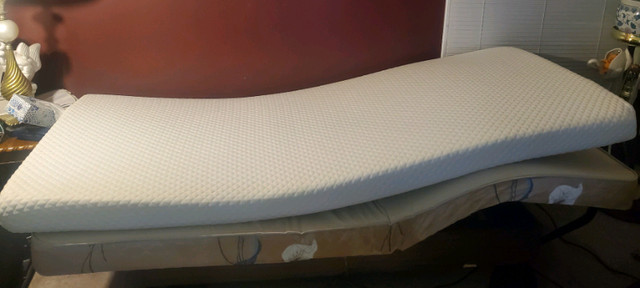 Adjustable Electric Bed With Head And Foot Incline. Twin XL in Health & Special Needs in Oshawa / Durham Region - Image 2
