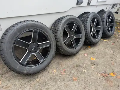 Excellent condition KMC aluminum wheels and Bridgestone Blizzak tires off a 2020 Toyota Tundra (bolt...