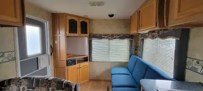 2007 Terry Resort Model 240RL Tires are 2 years old Sleeps 6 comfortably Everything works as it shou...