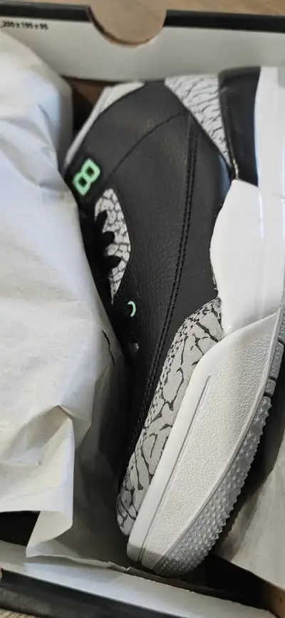 Kids 3Y AIR JORDAN 3 RETRO Black/Green Glow/Wolf Grey BNIB SHOES, View more