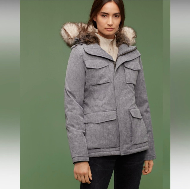 TNA Niseko Parka in Silvertip size M in Women's - Tops & Outerwear in Markham / York Region