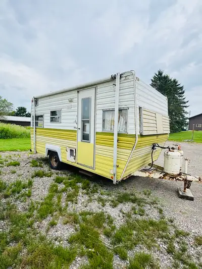 Camper trailer for sale 15ft (18 ft with tongue) x 7.5 ft, lightweight. Planned to convert it into a...