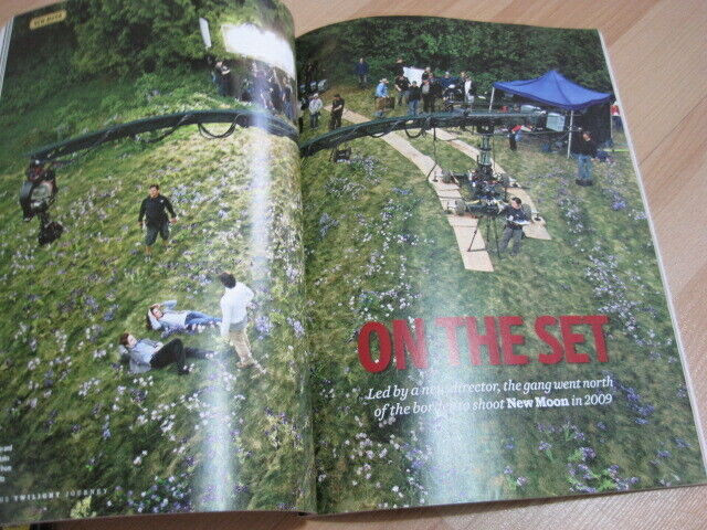 Twilight The Complete Journey - Entertainment Weekly Magazine in Magazines in Mississauga / Peel Region - Image 2