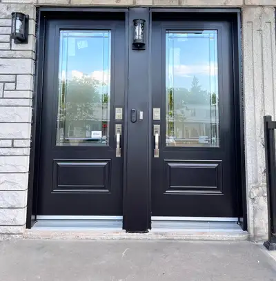 Le français suit. Available February 1 for rent (ideal for an individual). A newly renovated conveni...