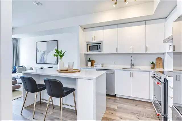 Vaughan condo for RENT - 1b 2bath Internet, Parking & Locker In