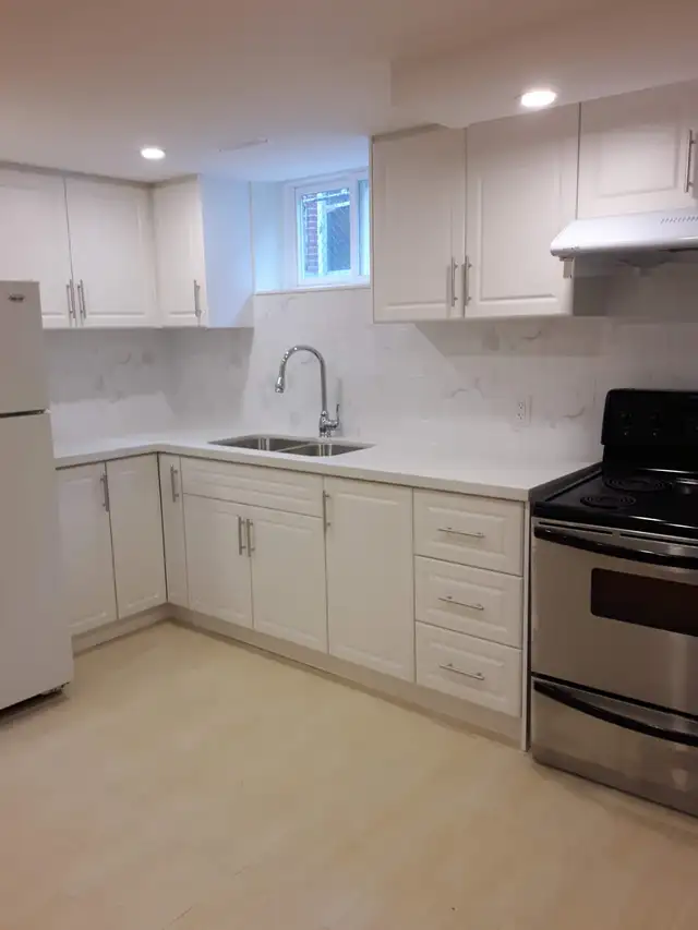 A beautiful room at Yonge/ Sheppard in Ontario in Canada - Image 5
