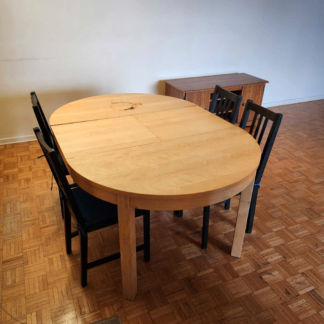 Ikea table for 4 or six plus 4 chairs in Dining Tables & Sets in City of Toronto