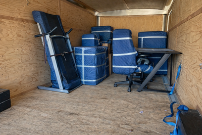 Universal reliable movers HRM 2 or 3 movers & truck call now!!!, View more