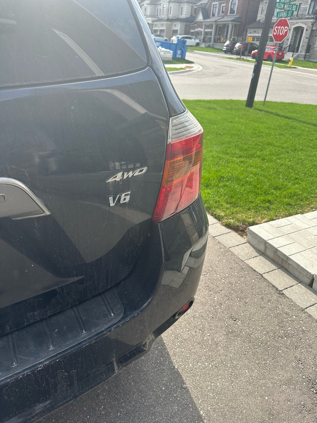 7 Seater Toyota Highlander V6 4WD in Cars & Trucks in Mississauga / Peel Region - Image 2