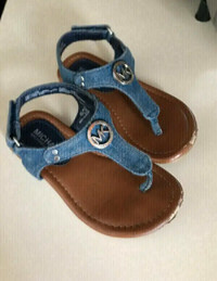 Sandales Micheal Kors, pour fille, taille 8, entre 2-4 ans