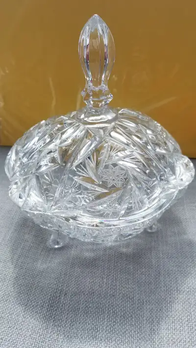 Vintage Crystal Bonbonnière, View more