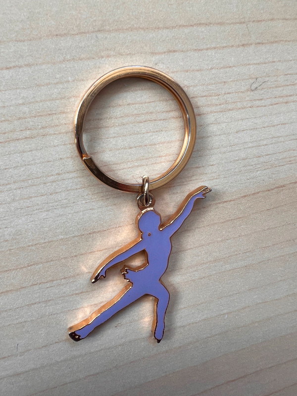 Figure skater key chain in Arts & Collectibles in City of Toronto
