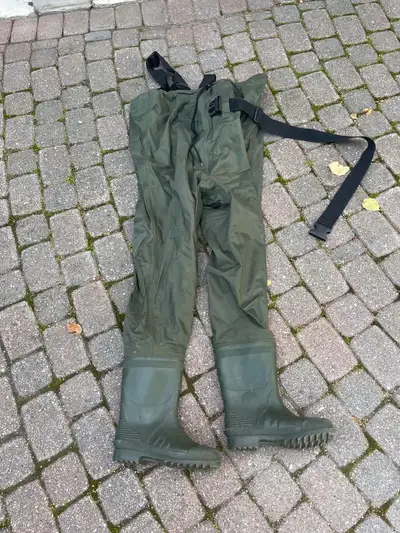 68 ads for hip waders in All Categories in Canada Kijiji Marketplaces