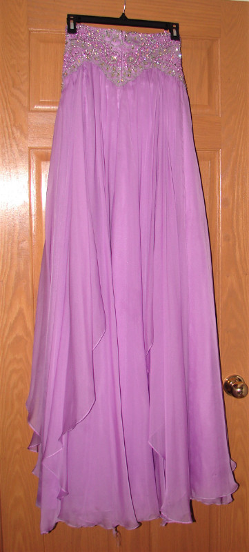 Gowns: S Hill sz 6, T Bowls 8,Laura sz 10P, David's Bridal sz 12 in Women's - Dresses & Skirts in Strathcona County - Image 2
