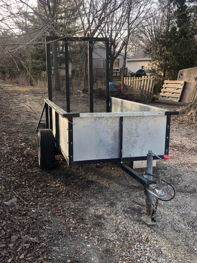Utility trailer 4’x8’ in Cargo & Utility Trailers in Leamington - Image 2