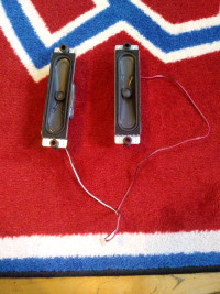 PAIR INSIGNIA TV SPEAKER . 7X1 3/4"