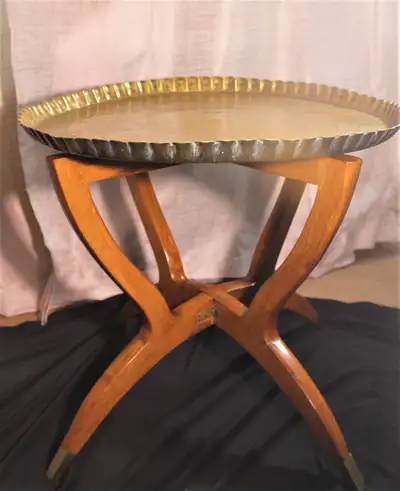 Moroccan inspired removable brass tray atop brass capped "spider" legs. A fantastic mix of bohemian...