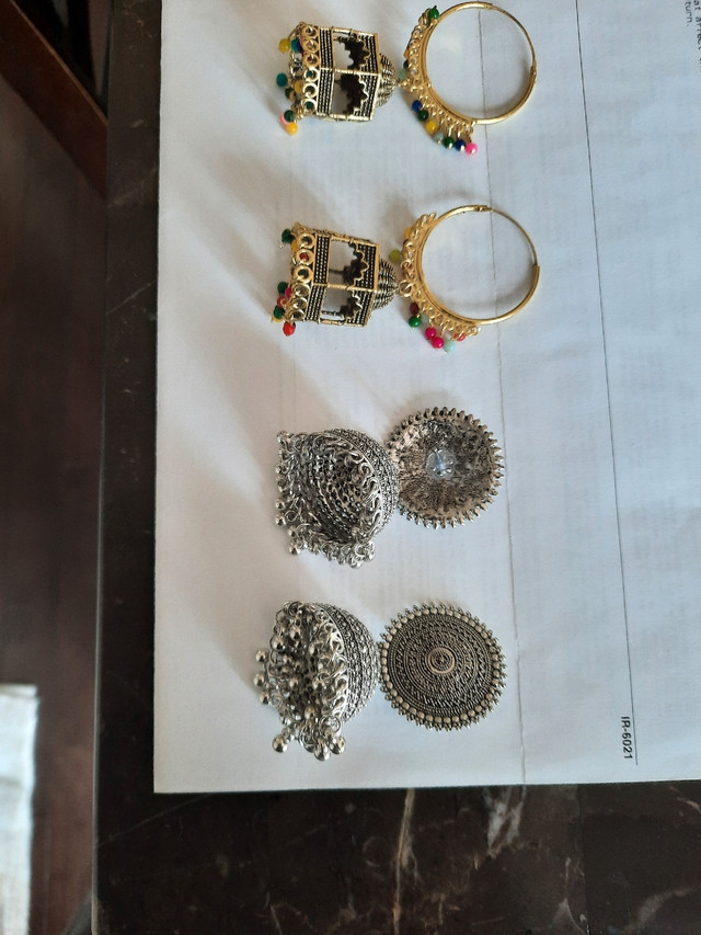 Bangles/Earrings in Jewellery & Watches in Mississauga / Peel Region - Image 2