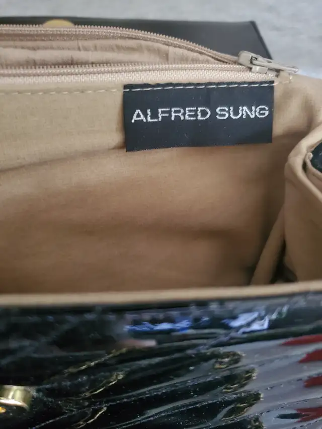 Alfred sung purse & no name purse in Women's - Bags & Wallets in London - Image 4