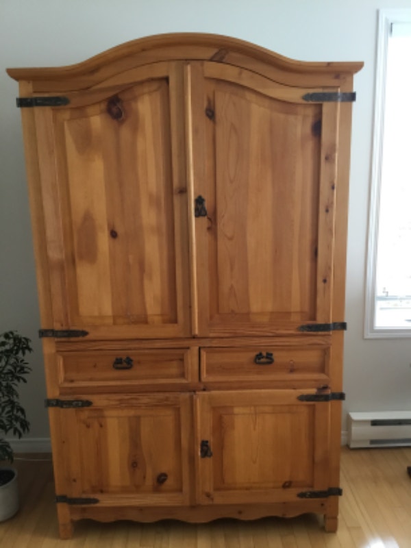 Meuble Télé Audio en pin massif Meubles de télé et unités de