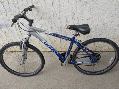 Bicycle 26" Giant -Mountain Bike - Great Ride, View more