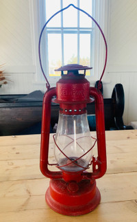 1920s Beacon “Wind Proof” Lantern.  Original Excellent Condition