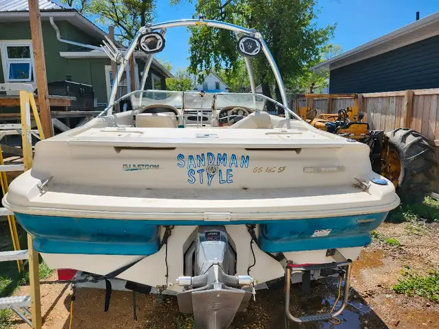 1999 Glastron GS185SF for sale in Powerboats & Motorboats in Regina - Image 3