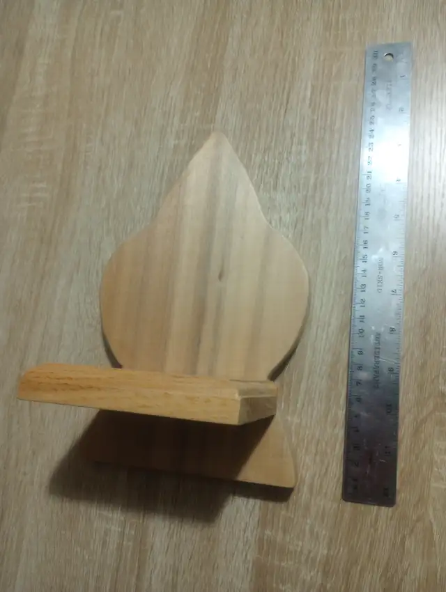 Small Wooden Shelf in Bookcases & Shelving Units in City of Toronto - Image 2