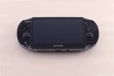 This is the original PS Vita with OLED screen in great condition. - Tempered glass screen protector...