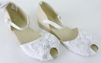 Girl's Gymboree White Eyelet Espadrille Shoes - Size 1