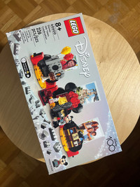 lego 100years Disney piece