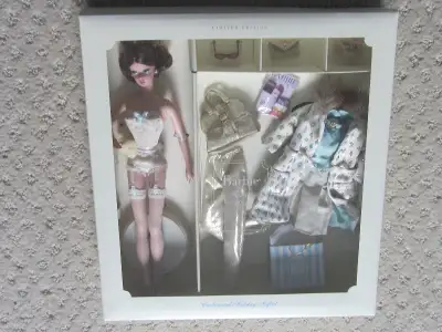Vintage Continental Holiday Barbie Gift Set (55497) - silkstone barbie from the Fashion Model collec...
