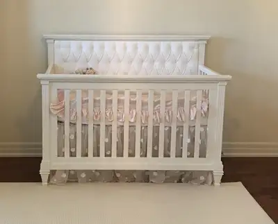 Natart 5-in-1 GREENGUARD certified crib made in Canada, View more