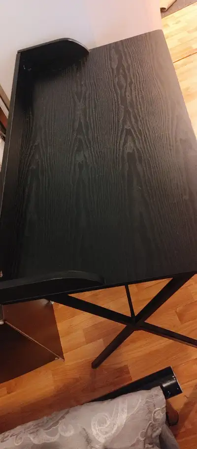 Table de bureau à vendre, View more