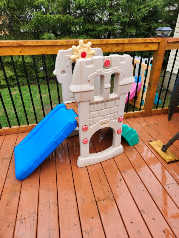 Kids playhouse slide Toys & Games Barrie Kijiji