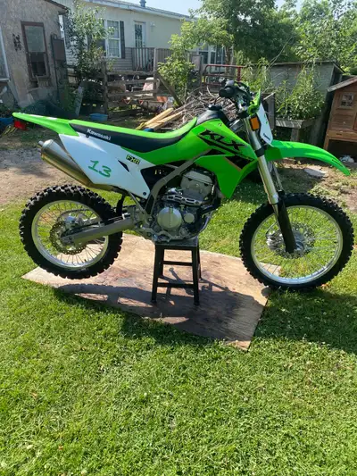 Super clean, like new. Low hours Awesome bike just not getting used enough $5600 obo 705-341-2538