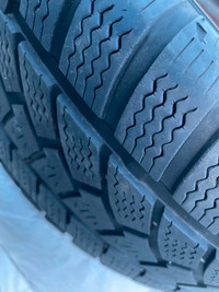 Winter tires on rims 235/55/R17 5x112
