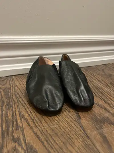 Bloch Ballet Shoes Size 9.5, View more