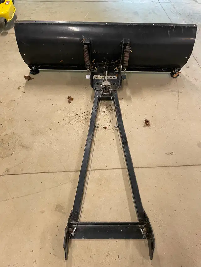 Click N Go 60 inch snowplough. in ATVs in Muskoka - Image 2