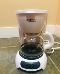 MR. COFFEE 4-cup coffee maker